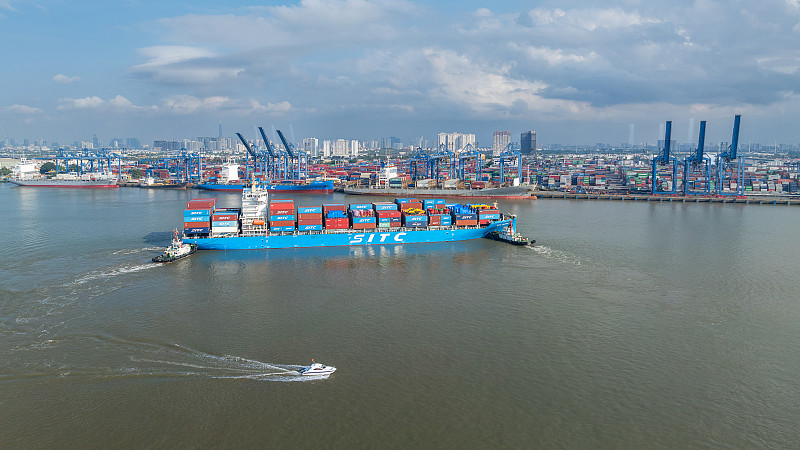 国际民航早报|布鲁塞尔机场取消超100个航班；维也纳机场第三跑道建设项目取消