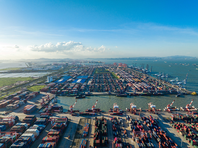 两天两起 美军机不开应答器险与飞机相撞