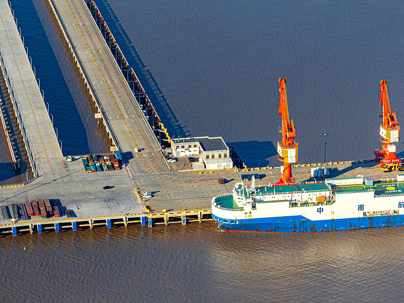 列克星敦空难发生时机场控制塔缺少工作人员