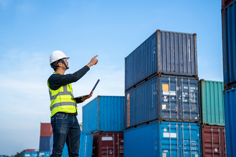 极兔速递年末业务旺季包裹量创新高，东南亚与新市场同比增78%和83%