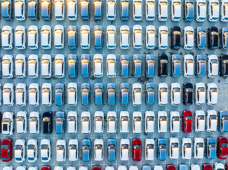 阿联酋航空将运营全球最大配备星链系统的国际宽体机队*