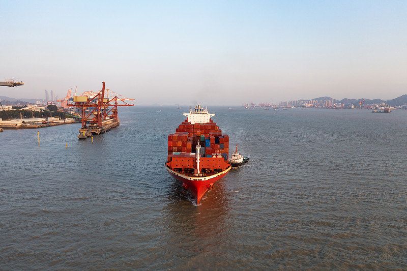 中国浙江义乌到英国伦敦海铁联运专属船舶航路
