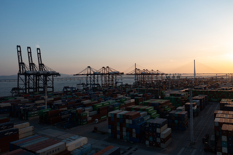 中国山东青岛到新加坡集装箱船运输区域循环航线