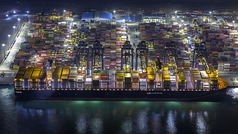 中国广东佛山到德国多用途船运输封闭型海运走廊