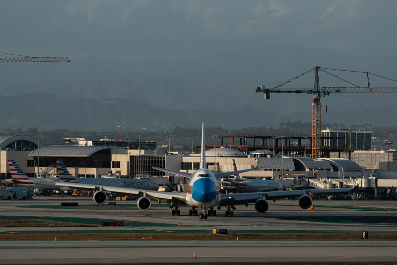 广东深圳到美国服装快反空运