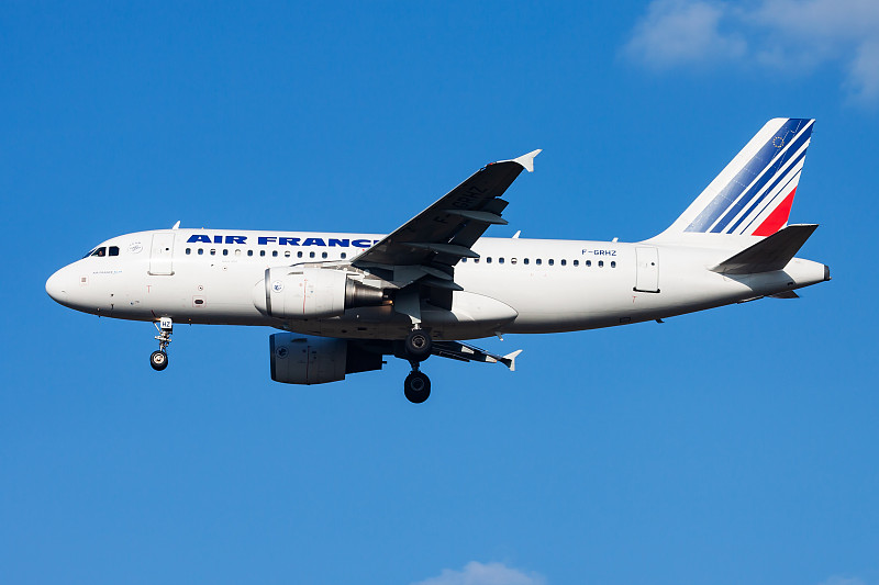 上海到新加坡超大件拆卸空运