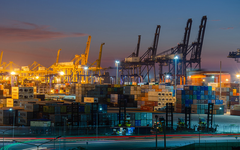 瑞典尤讷比港港口