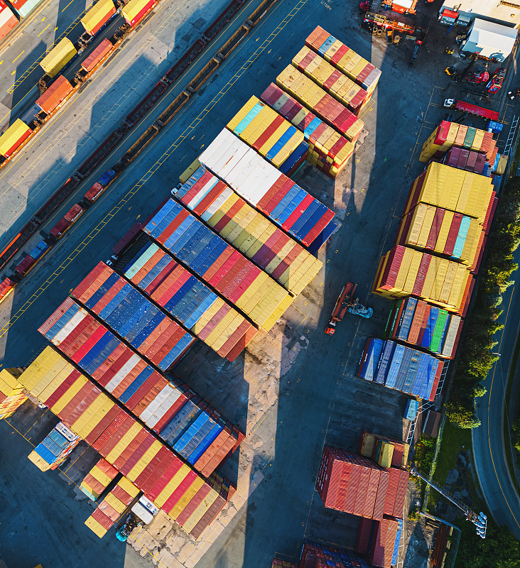 煮蛋器经过深圳国际海空联运安全送达兰瑟斯顿 煮蛋器经过深圳国际海空联运安全送达兰瑟斯顿