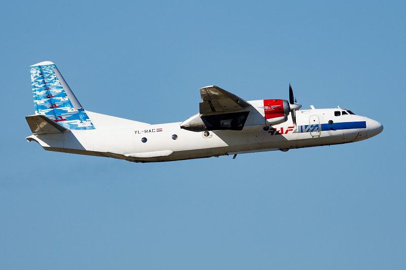 深圳至澳大利亚堪培拉的食糖采用加急空运5天内速递到