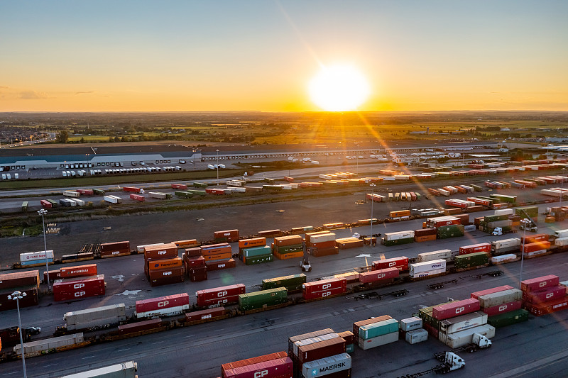上海沐浴露按压瓶采用航空运输9天内送达波特兰 (Portland) [维多利亚州]