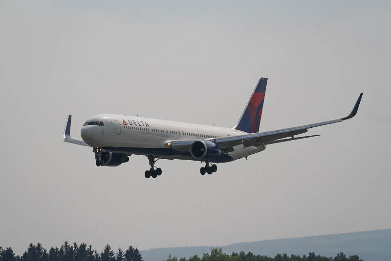 成都咖啡杯采用空运物流专线12天送到澳大利亚黑德兰港(PortHedland)