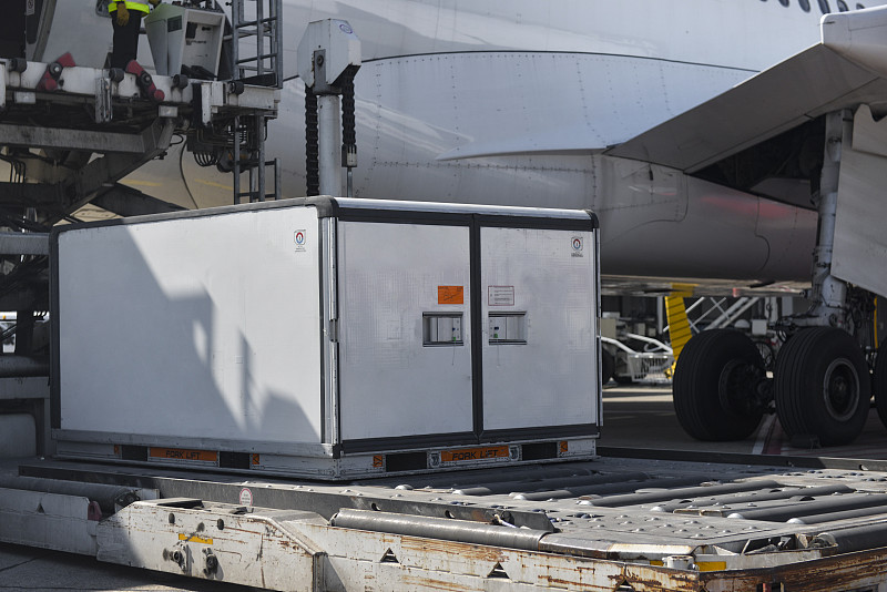 发动机借助中国基隆跨境海空联运配送至黑德兰港 (Port Hedland)