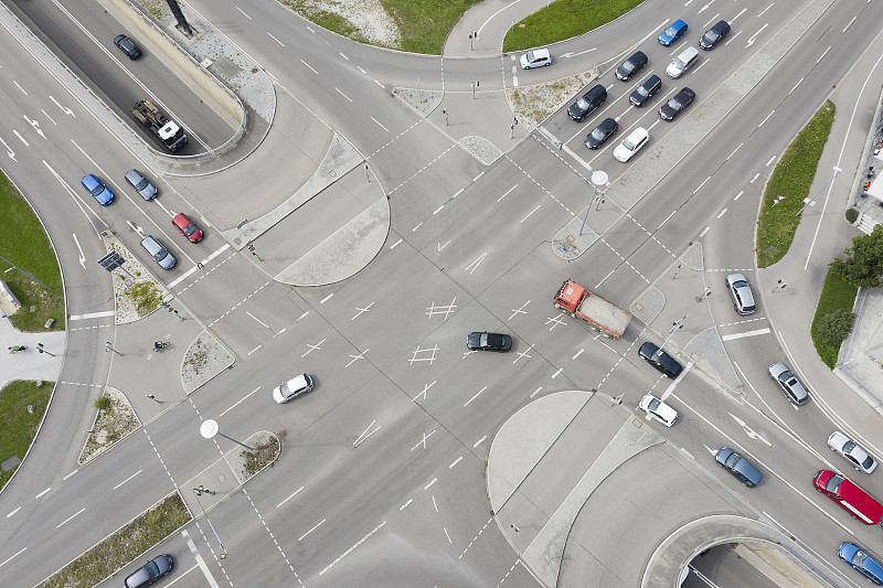 运动鞋使用中国广州跨境联运抵达澳洲肯布拉港(PortKembla)