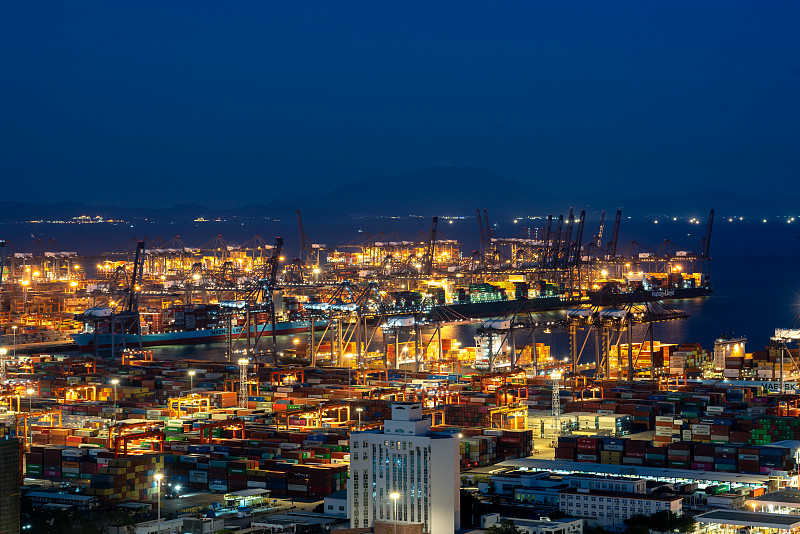 家具借助台中海洋运输及时送达澳洲墨尔本