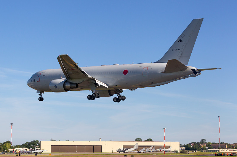 上海到澳大利亚纽卡斯尔的集成电路采用航空快递9天内送到