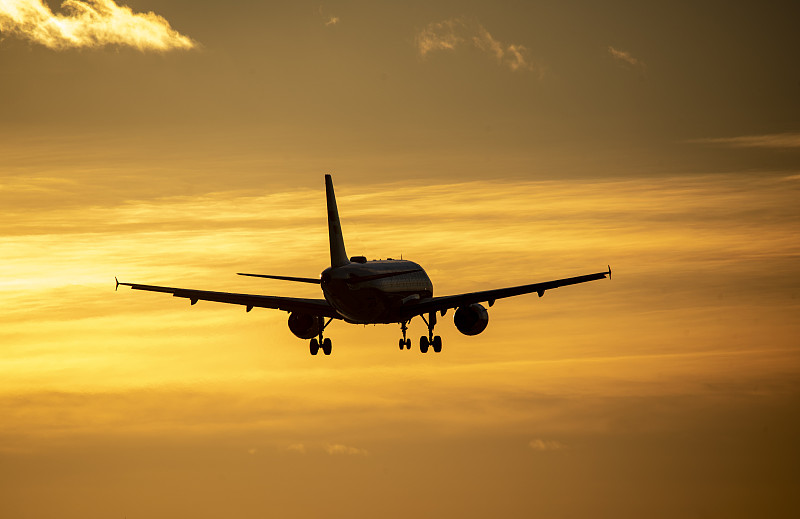 笔记本电脑运用中国武汉港到港海运递送到纽卡斯尔 (Newcastle) 笔记本电脑运用中国武汉港到港海运递送到纽卡斯尔 (Newcastle)