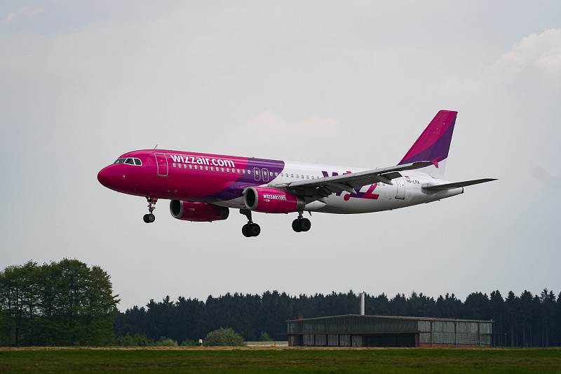 成都到澳洲布里斯班的酶使用优先空运10天内送到