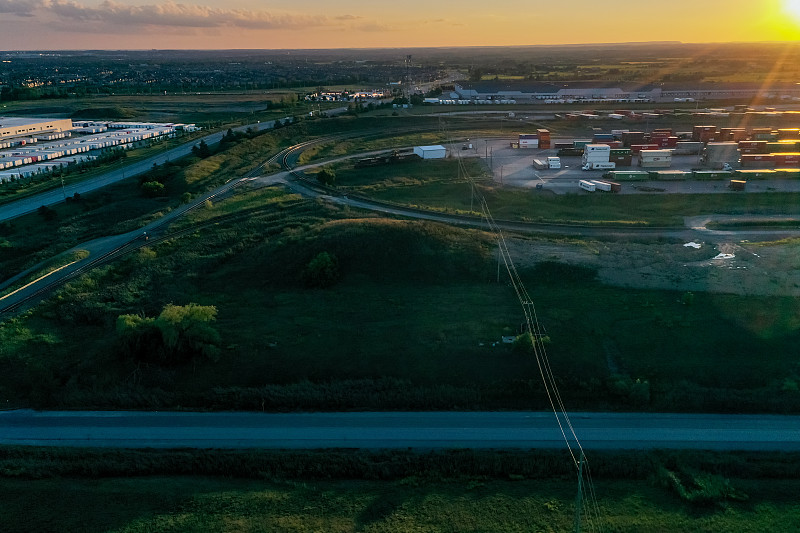 石河子至澳洲布里斯班(Brisbane)的厨房挂钩使用门到门空运12天内速递到