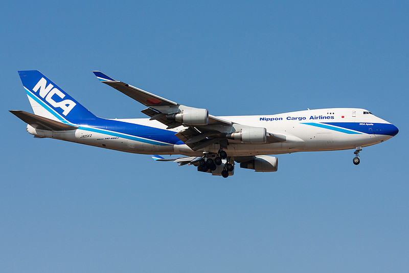 成衣利用北京经济空运送到凯恩斯