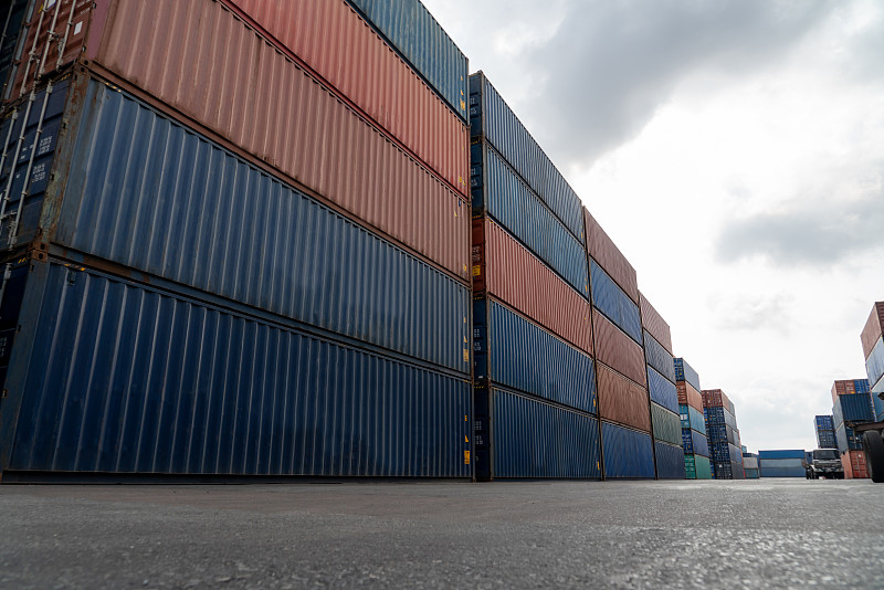 中国鄂州到阳光海岸的便携式打印机采用普货空运6天速递到