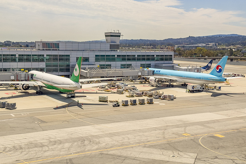 南京至澳大利亚朗塞斯顿的光纤熔接机使用空运快递9天内速递到