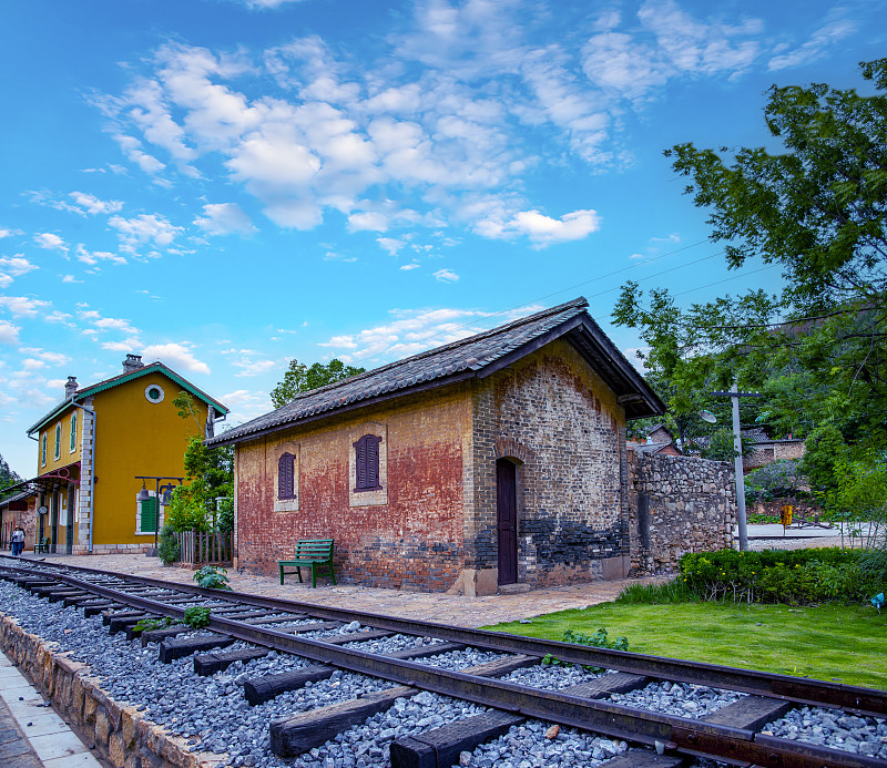 针织物采用南京跨境联运快送到澳大利亚伯尼