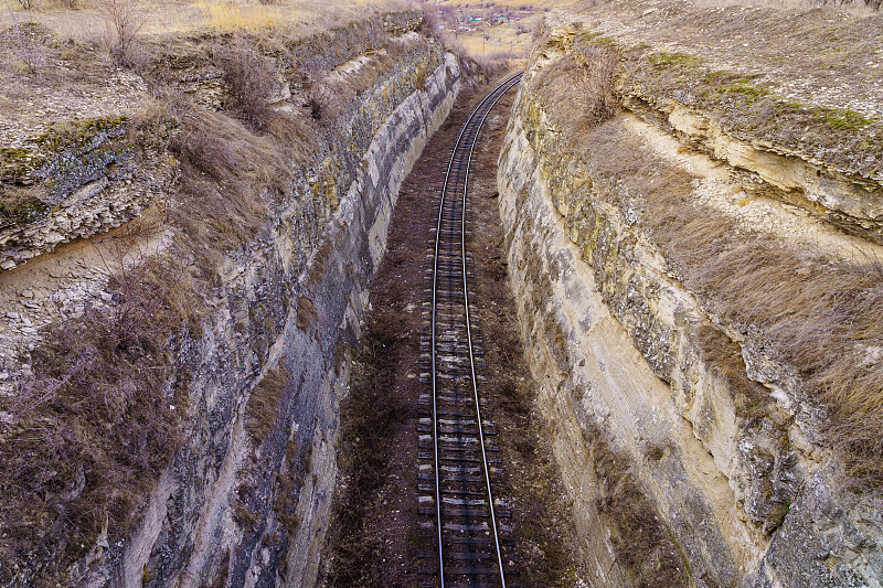 音乐耳机借助中国重庆海洋运输送达澳大利亚皮里港 音乐耳机借助中国重庆海洋运输送达澳大利亚皮里港