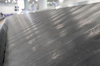 中国福州到澳洲格拉德斯通(Gladstone)的逗猫棒使用国际空运专线14天配送到