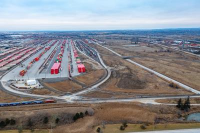 中国义乌至布尼的园艺剪刀使用空运门到门专线11天速递到