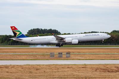 中国广州到纽卡斯尔的车载吸尘器使用加急空运6天内送达