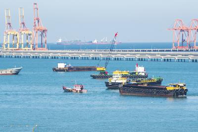 中式餐具礼盒采取福州优先空运送到朗塞斯顿 (Launceston)