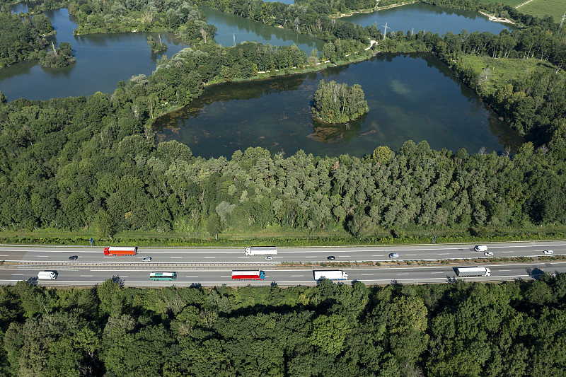 国际海运40HC柜子和HQ柜子有什么不同 国际海运40HC柜子和HQ柜子有什么不同