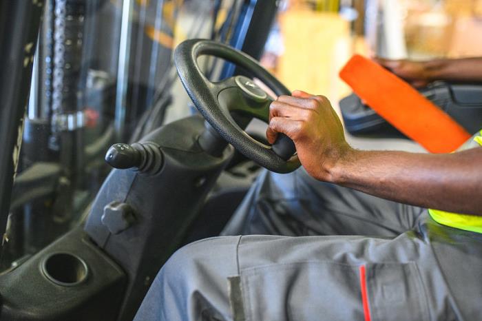 青岛千捷汇物流有限公司