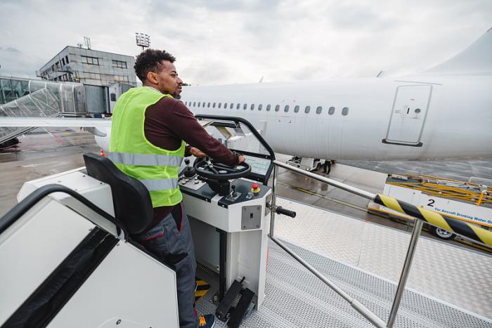 青岛鑫豪源物流有限公司