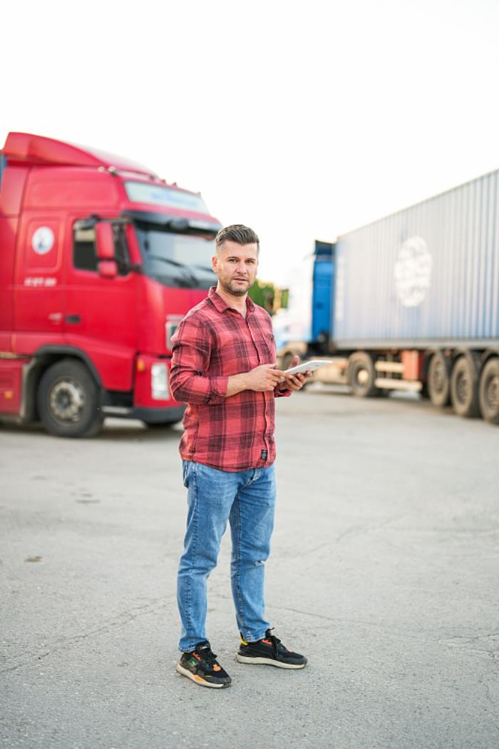 深圳市亿利通物流有限公司