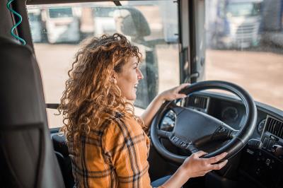 哈密市路通物流有限公司