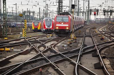 深圳市丰利达物流有限公司