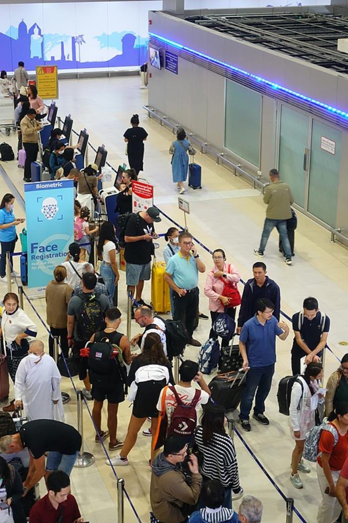 卜鸣物流（深圳）有限公司