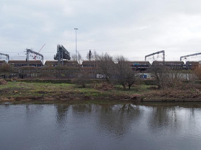 淮北迅尔达物流有限公司