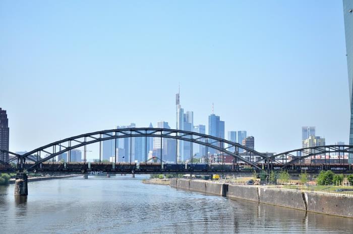 甘肃东顺通物流有限责任公司