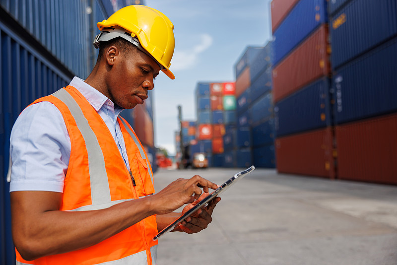 甘肃万路鑫物流有限公司