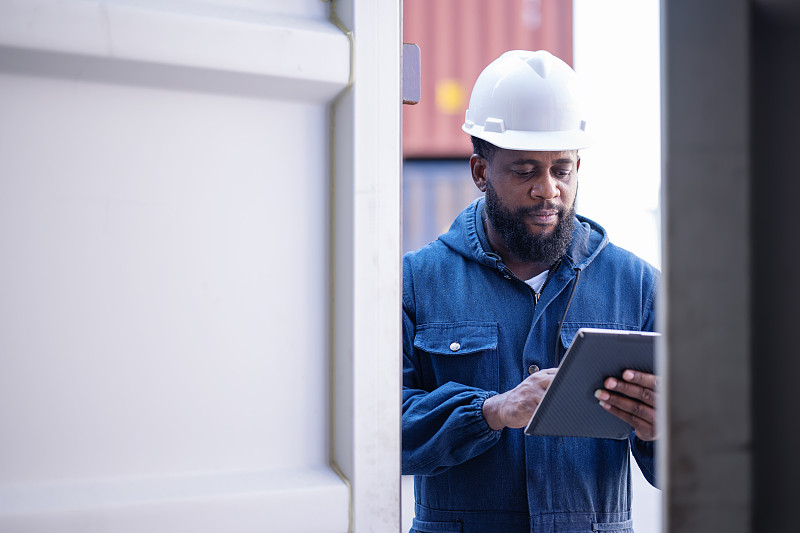 中山市万捷物流有限公司