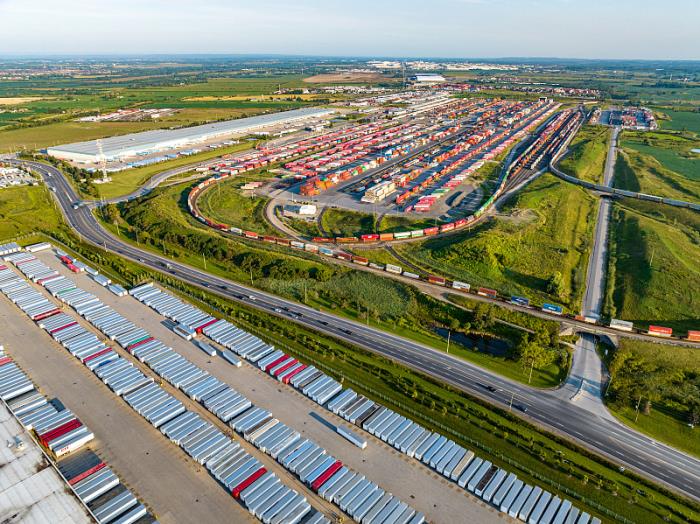 甘肃青锋物流有限公司 甘肃青锋物流有限公司