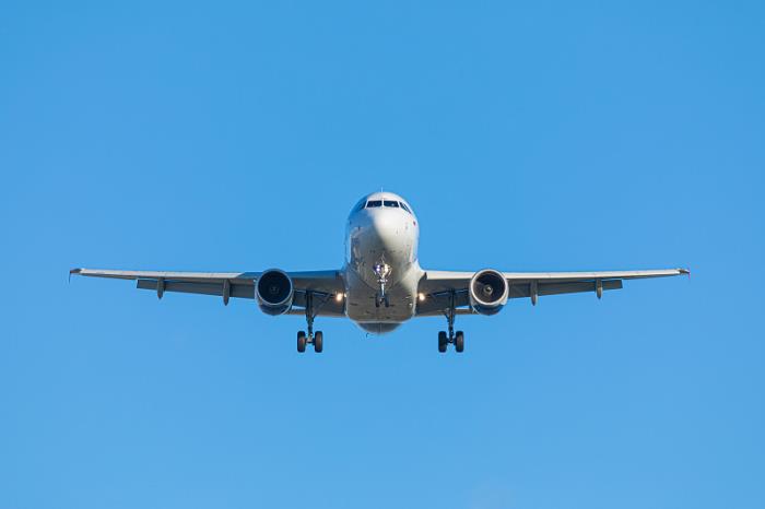 准时到国际物流（深圳）有限公司