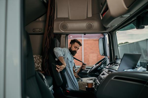 深圳市粤宏达物流有限公司