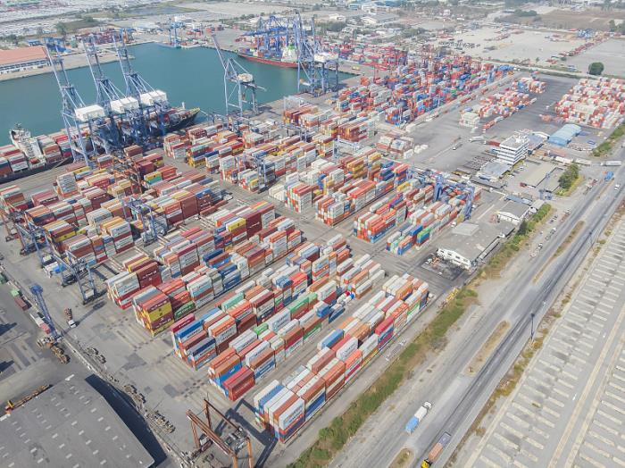 新鹏港物流（深圳）有限公司