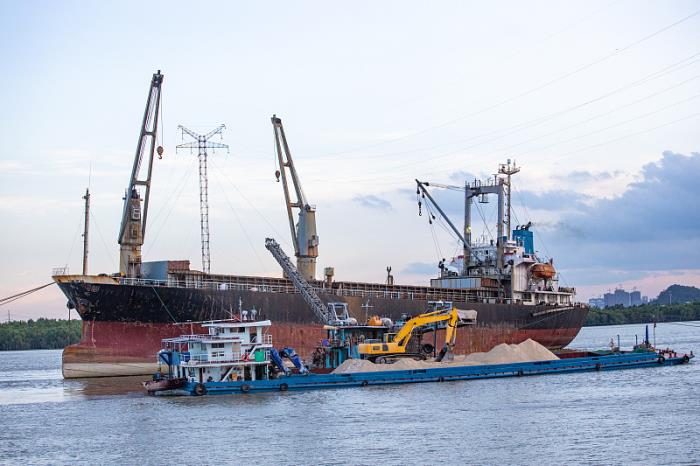 广州市凌腾物流有限公司 广州市凌腾物流有限公司