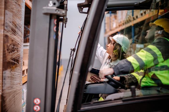 天津鑫驰物流有限公司