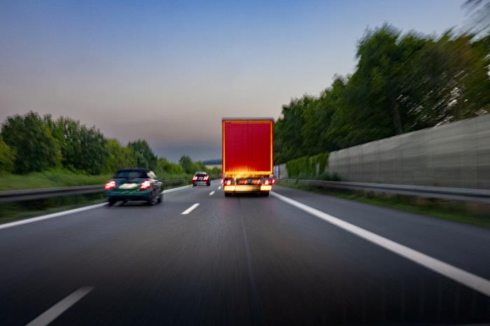 新疆鸿运通达物流有限公司 新疆鸿运通达物流有限公司