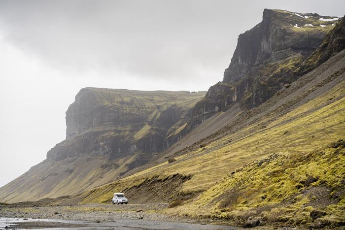 乌鲁木齐市利君伟业物流有限责任公司